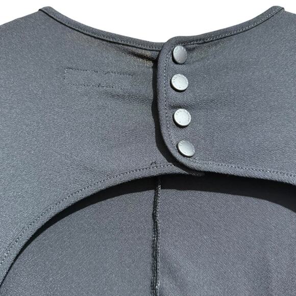 Rag & Bone Black Long Sleeve fitted open back blouse with zippered sleeved Small - Picture 5 of 10